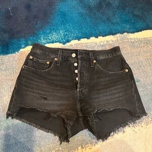 Levi’s 501 distressed shorts